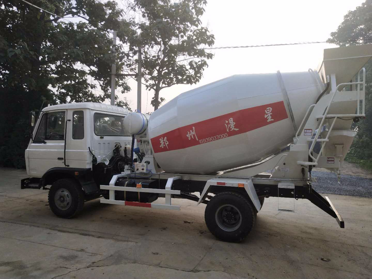 水泥攪拌車散熱器故障如何排除？